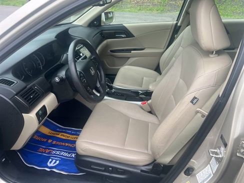 Used 2013 Honda Accord EX-L image 12