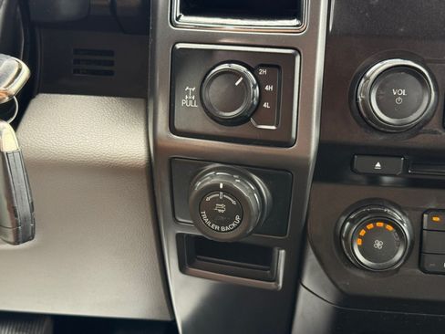 Used 2018 Ford F150 XLT w/ XTR Package AWD/4WD image 17