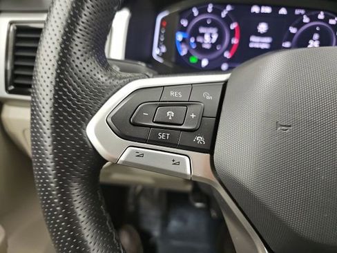 Used 2023 Volkswagen Atlas SEL Premium AWD/4WD image 19