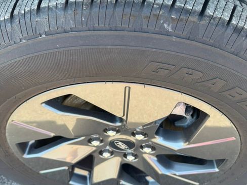 New 2023 Ford F150 Lightning Lariat AWD/4WD image 26