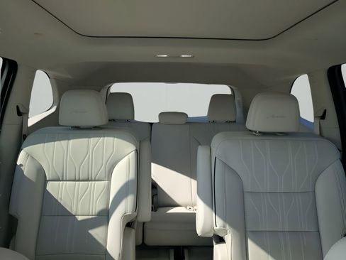 New 2026 Buick Enclave Avenir w/ Super Cruise Package image 42