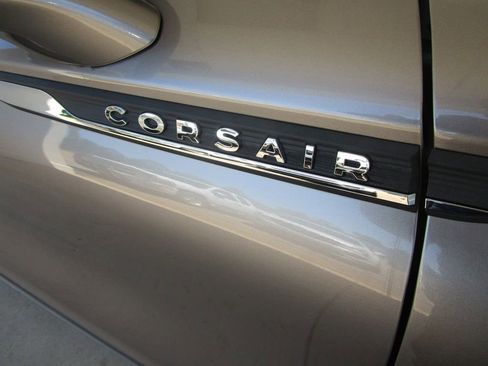Used 2020 Lincoln Corsair FWD w/ Equipment Group 101A image 19