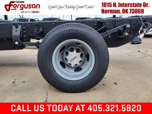 New 2026 GMC Sierra 3500 Pro w/ Convenience Package AWD/4WD image 49