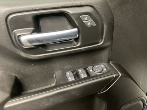 Used 2022 Chevrolet Silverado 1500 W/T w/ WT Value Package image 11