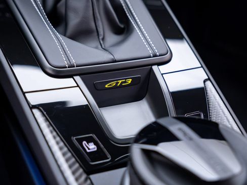 Certified 2026 Porsche 911 GT3 RWD image 30