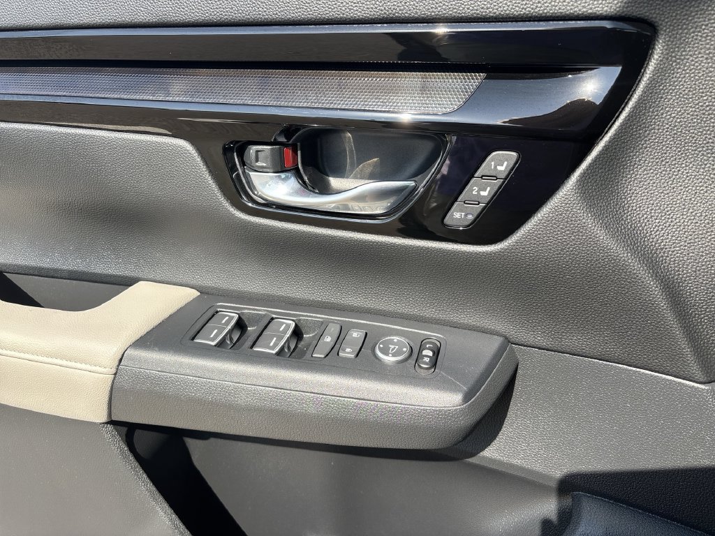 Used 2026 Honda CR-V EX-L image 23