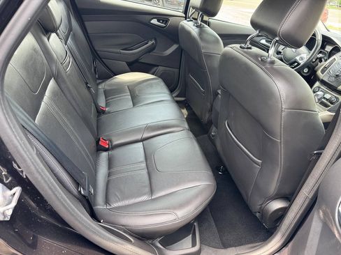 Used 2012 Ford Focus SEL FWD image 16