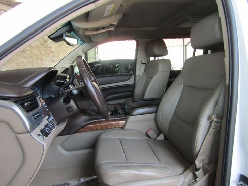 Used 2016 Chevrolet Suburban LTZ AWD/4WD image 9