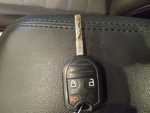 Used 2015 Ford Escape SE w/ Equipment Group 201A image 32