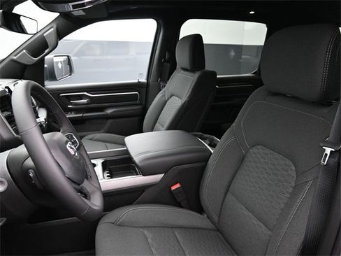 New 2026 RAM 1500 4x4 Crew Cab image 13