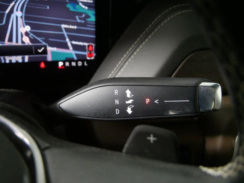 Used 2025 GMC Yukon Denali Ultimate image 25