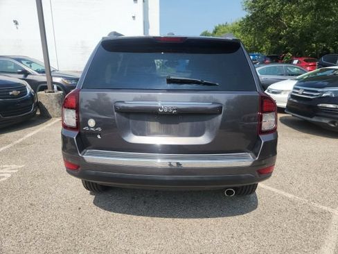 Used 2017 Jeep Compass High Altitude AWD/4WD image 7