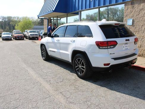Used 2017 Jeep Grand Cherokee Trailhawk w/ Trailhawk Luxury Group image 5