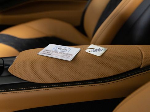 Used 2022 Ferrari 812 GTS RWD image 46