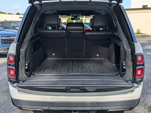 Used 2019 Land Rover Range Rover HSE AWD/4WD image 12