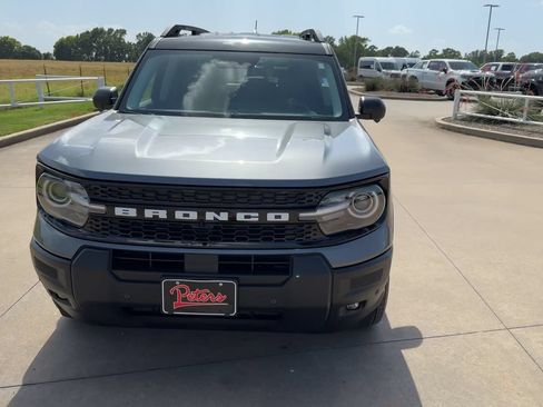 Used 2025 Ford Bronco Sport Outer Banks w/ Outer Banks Tech Package+ AWD/4WD image 4