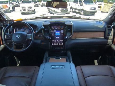 Used 2024 RAM 2500 Limited image 14