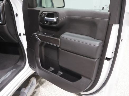 Used 2020 Chevrolet Silverado 1500 LTZ w/ LTZ Plus Package AWD/4WD image 24