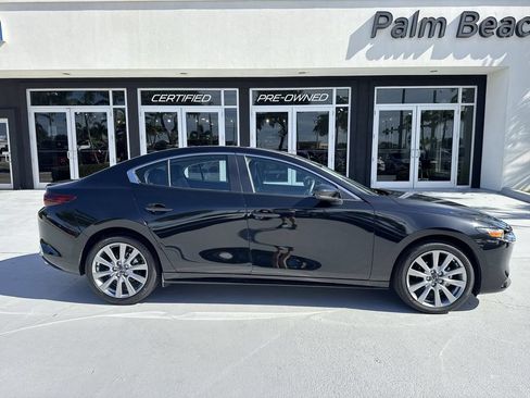 Used 2026 MAZDA MAZDA3 2.5 S Sedan w/ Preferred Pkg FWD image 5