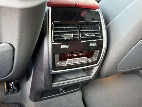 New 2026 BMW X6 xDrive40i image 36