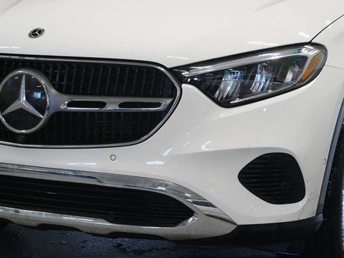 New 2026 Mercedes-Benz GLC 300 4MATIC image 6