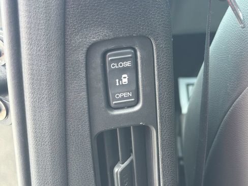 Used 2019 Honda Odyssey Elite image 13