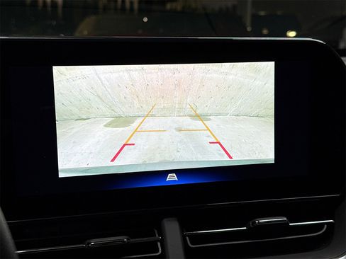 Certified 2024 Chevrolet Trax LT image 13