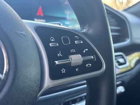 Used 2020 Mercedes-Benz GLE 350 4MATIC image 33