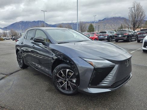 New 2026 Lexus RZ 450e AWD image 3