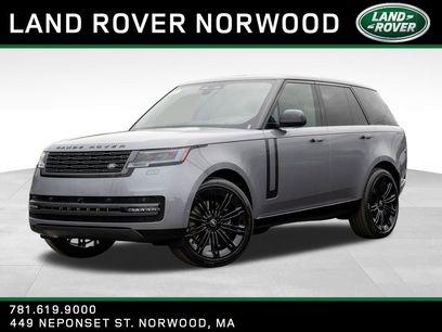New 2025 Land Rover Range Rover SE