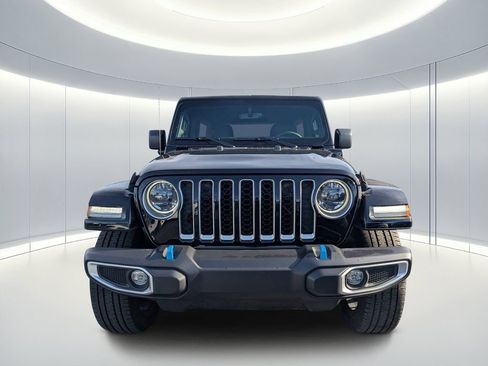 Used 2023 Jeep Wrangler Unlimited Sahara image 8