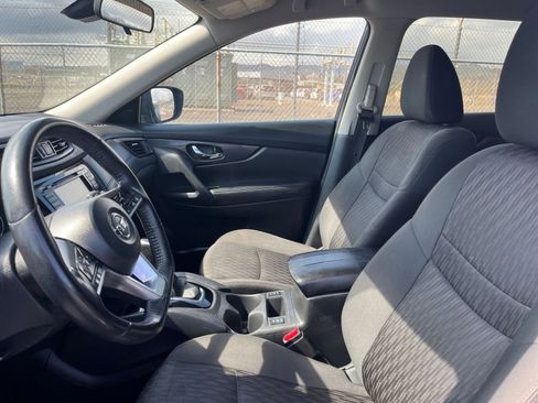 Used 2020 Nissan Rogue SV AWD/4WD image 28
