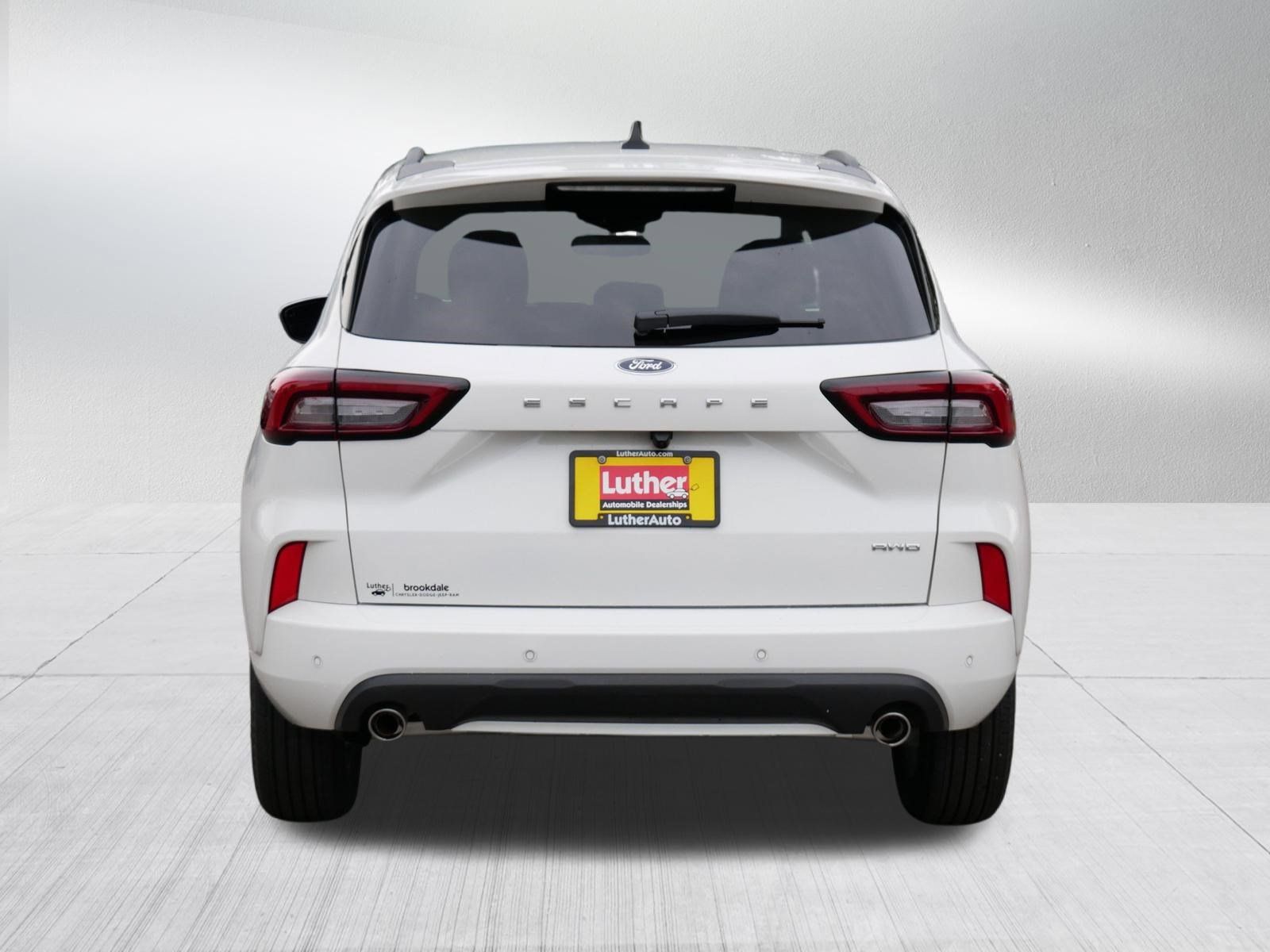 Used 2023 Ford Escape ST-Line Select w/ Tech Pack #2 AWD/4WD image 6