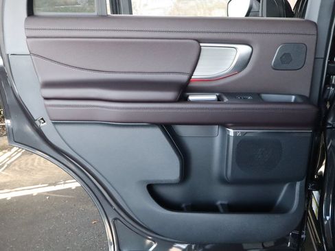 New 2027 Ford Expedition Platinum AWD/4WD image 37