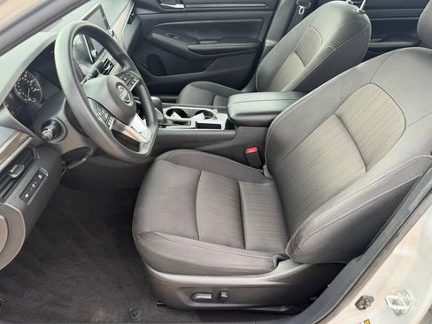 Certified 2024 Nissan Altima 2.5 SV FWD image 26
