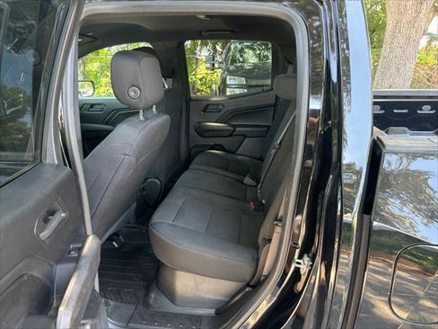 Used 2023 Chevrolet Colorado W/T RWD image 14