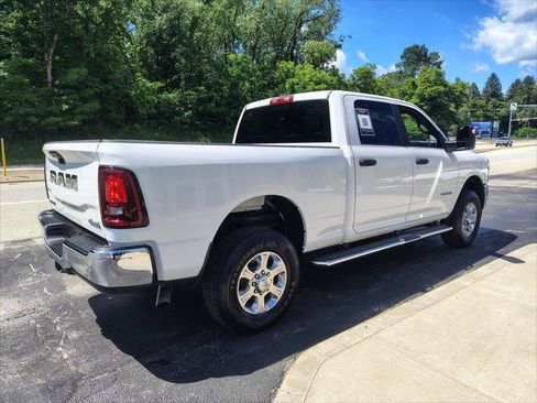 Certified 2025 RAM 2500 Big Horn AWD/4WD image 8
