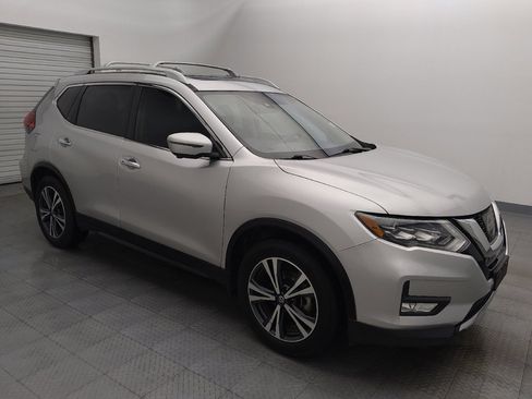 Used 2017 Nissan Rogue SL w/ SL Premium Package image 11