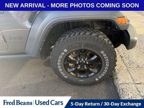 Used 2023 Jeep Wrangler Willys image 11