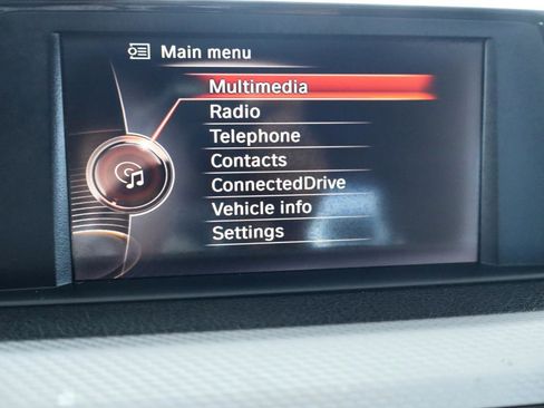 Used 2017 BMW 330i xDrive Sedan AWD/4WD image 24