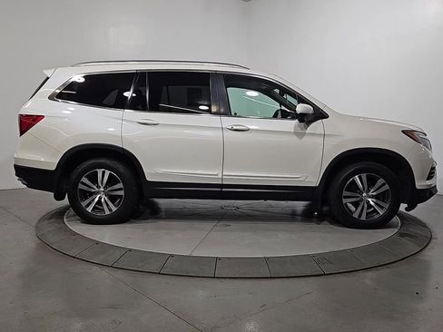 Used 2017 Honda Pilot EX-L image 6