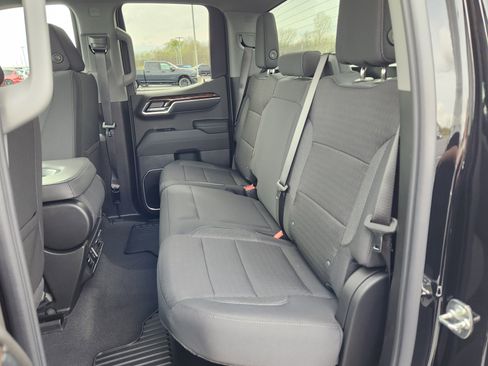 New 2026 GMC Sierra 1500 SLE AWD/4WD image 8