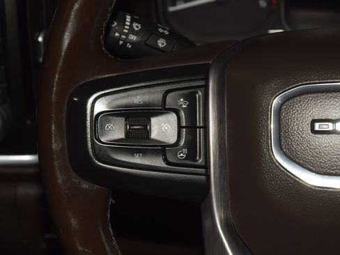 Used 2020 GMC Sierra 2500 Denali w/ Denali Ultimate Package AWD/4WD image 36