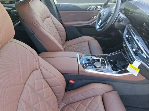 New 2026 BMW X5 xDrive50e image 30
