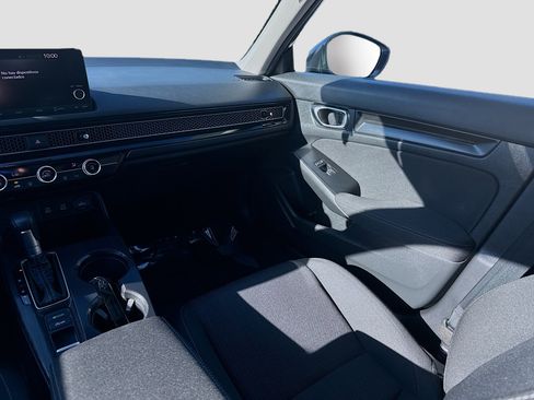 Certified 2025 Honda Civic LX image 21