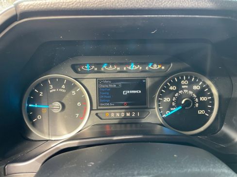 Used 2015 Ford F150 XLT w/ Equipment Group 302A Luxury image 29