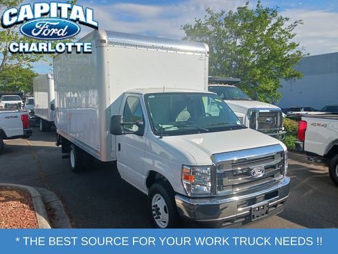 New 2027 Ford E-350 and Econoline 350 Super Duty w/ Power Equipment Group RWD image 2