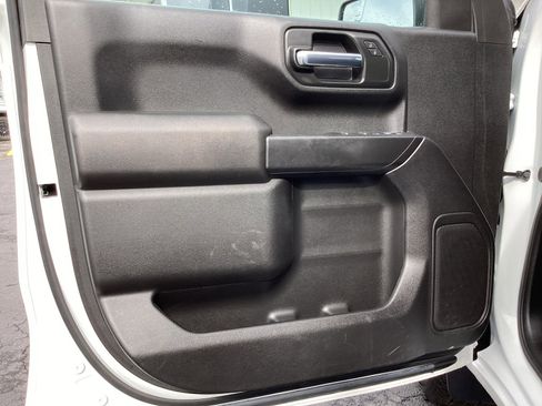 Used 2024 Chevrolet Silverado 1500 Custom image 28