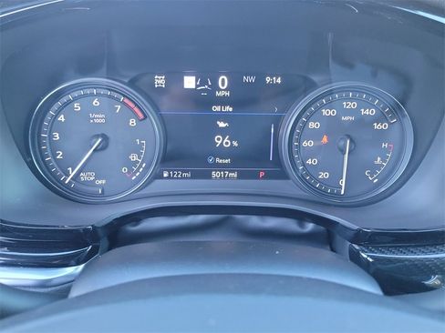 Used 2025 Cadillac XT6 Sport w/ Technology Package image 12