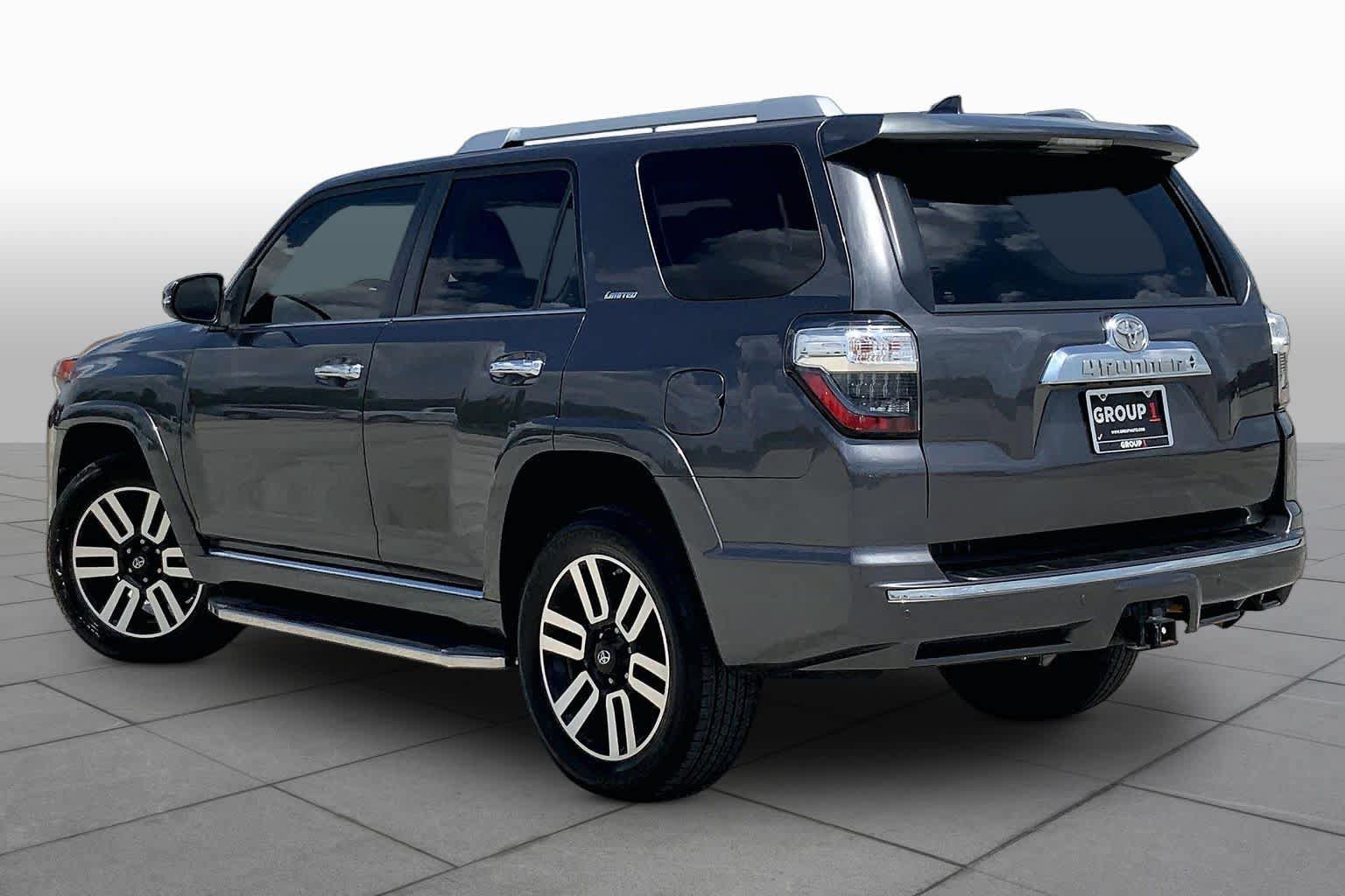 Used 2021 Toyota 4Runner Limited AWD/4WD image 23